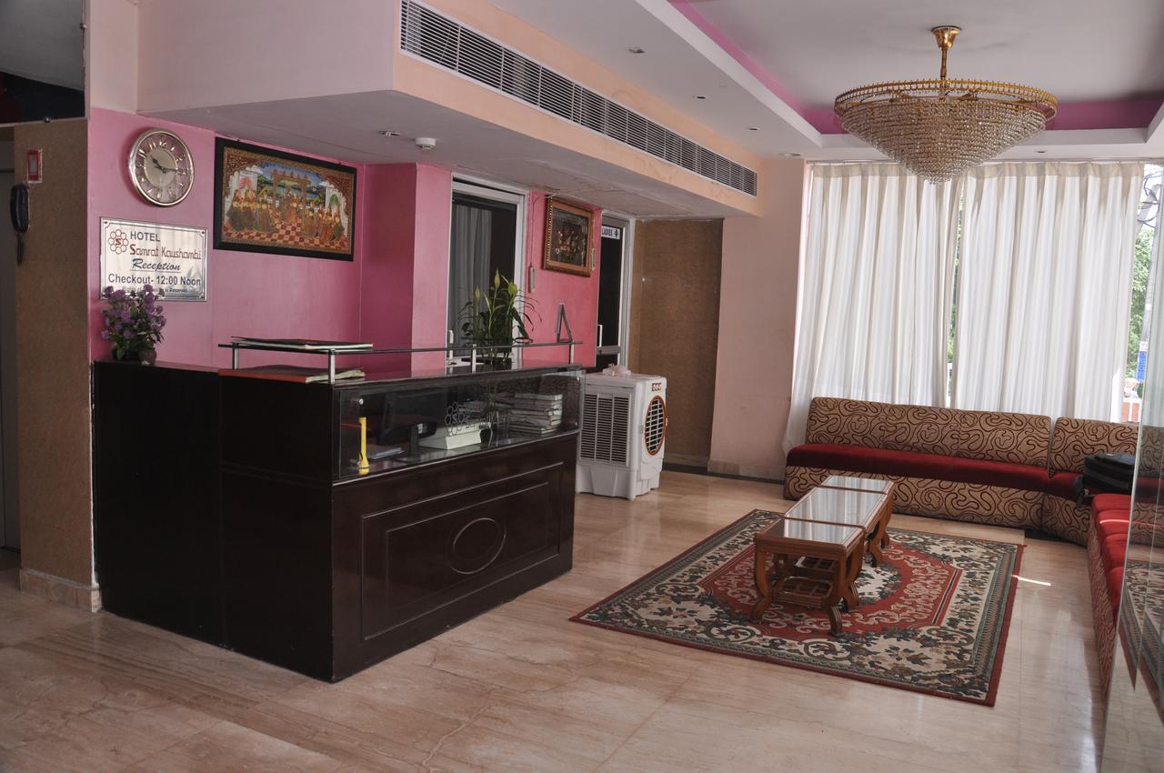 Hotel Samrat Kaushambi 가지아바드 외부 사진
